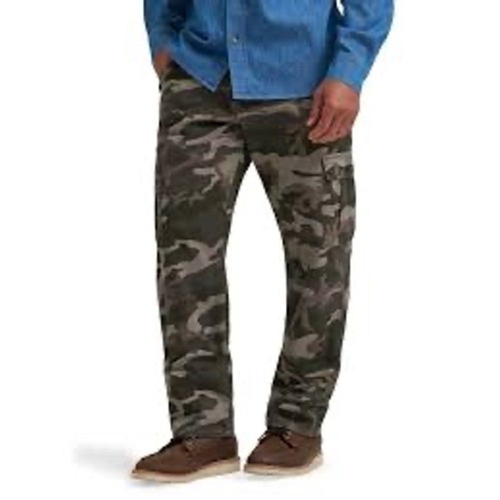 Wrangler Mens Relaxed Fit Fleece Lined Camo Cargo Pants 30x30 Woodland Camo